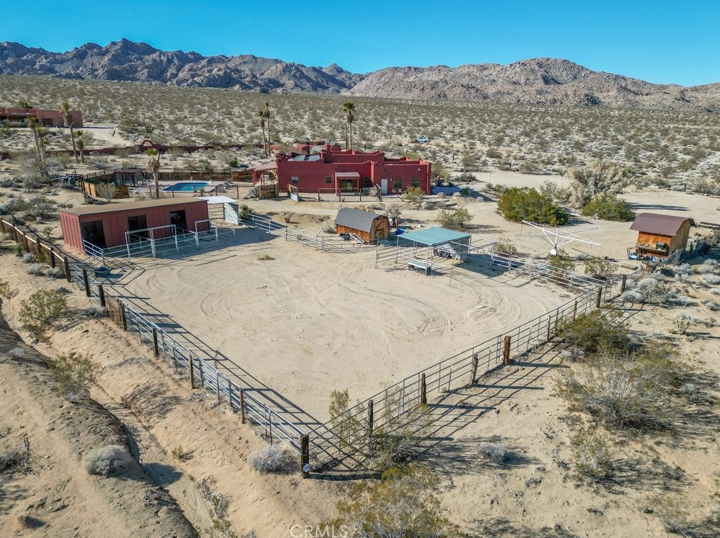 68922 Serrano Rd, Twntynine Plm CA  92277-6825 exterior