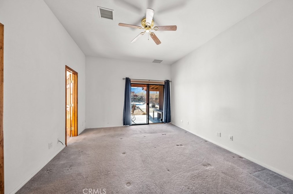 68922 Serrano Rd, Twntynine Plm CA  92277-6825 exterior