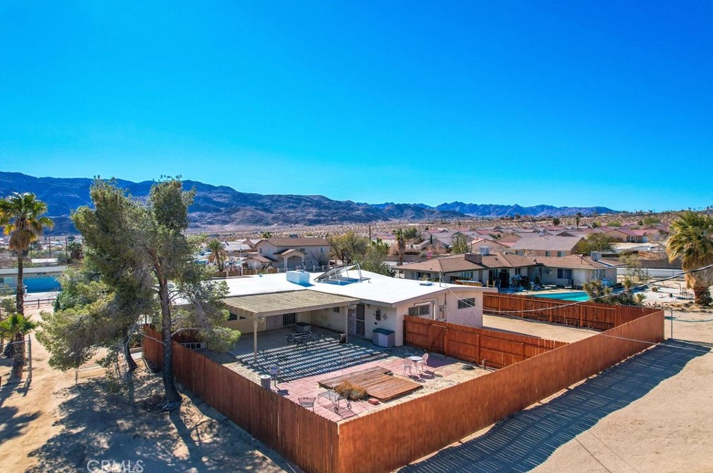 71730 Sunnyslope Dr, Twntynine Plm CA  92277-1946 exterior