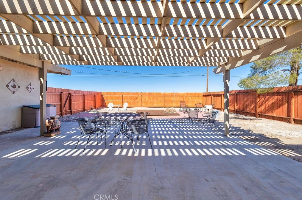 71730 Sunnyslope Dr, Twntynine Plm CA  92277-1946 exterior