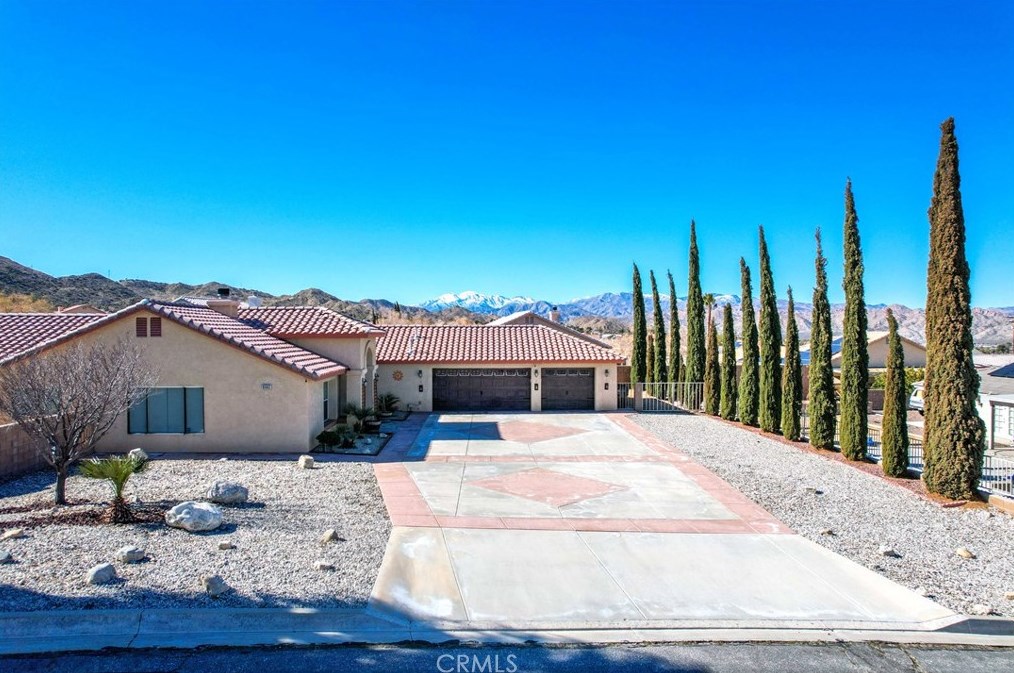 8562 Asio Way, Yucca Valley CA  92284-4187 exterior