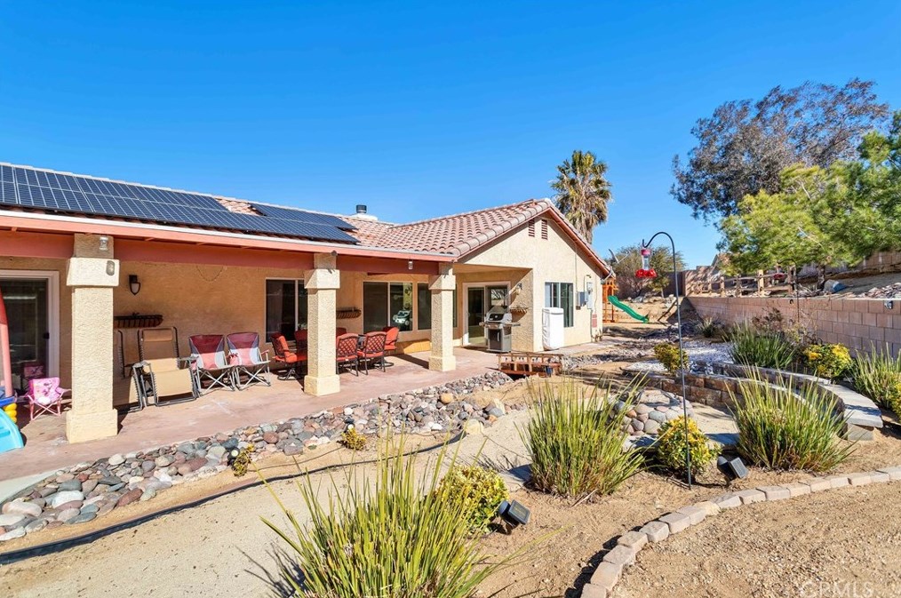 8562 Asio Way, Yucca Valley CA  92284-4187 exterior