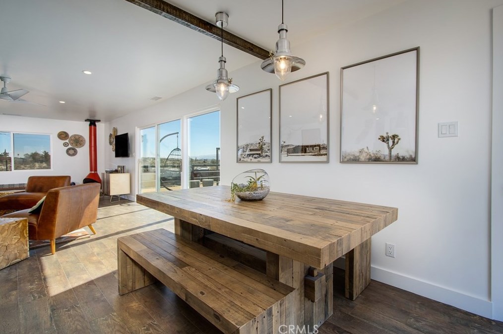 2500 Center Ave, Joshua Tree CA  92252-3387 exterior