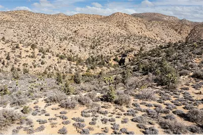 48400 Madison Road, Pioneertown, CA 92268 - Photo 19