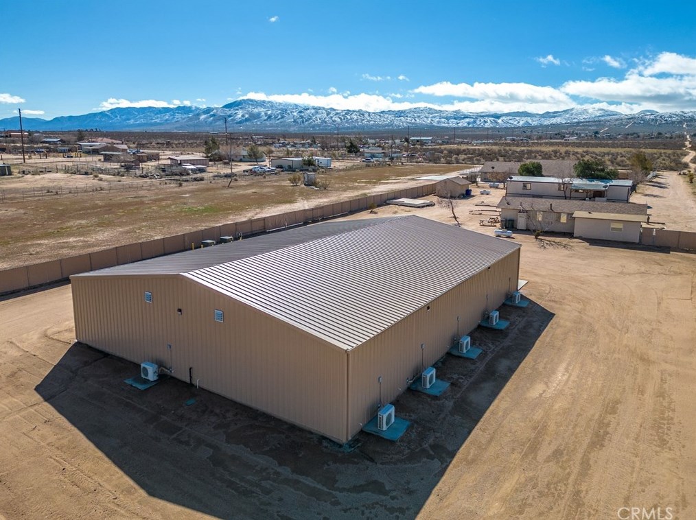 23524 Colony Rd, Apple Valley CA  92308-9276 exterior