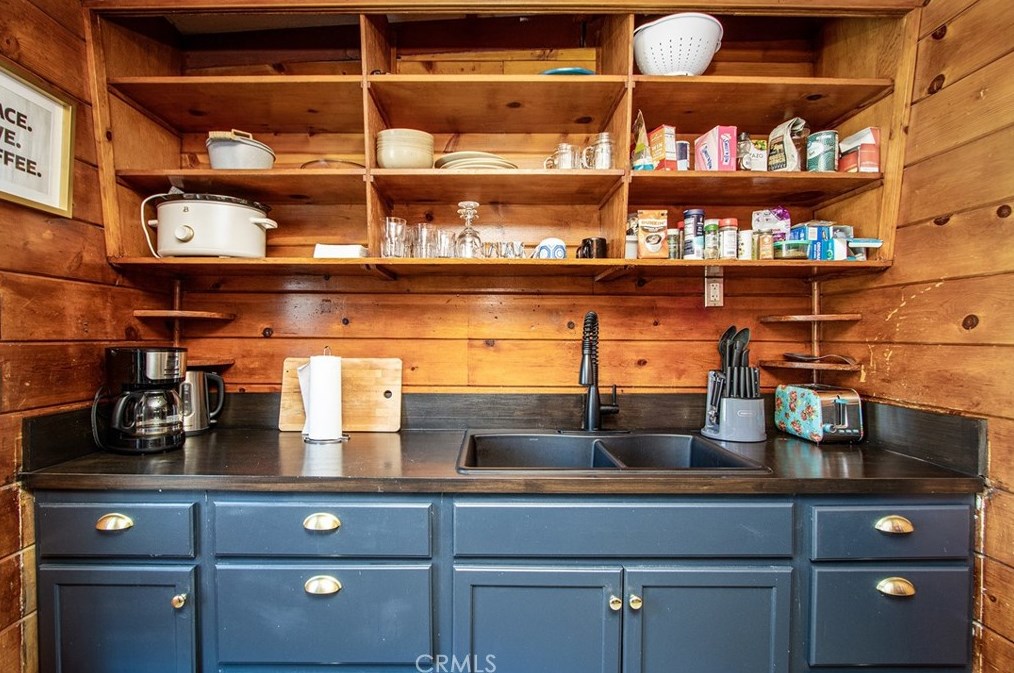 59062 Forrest Dr, Yucca Valley CA  92284-9011 exterior