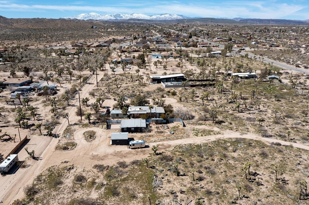 59062 Forrest Dr, Yucca Valley CA  92284-9011 exterior