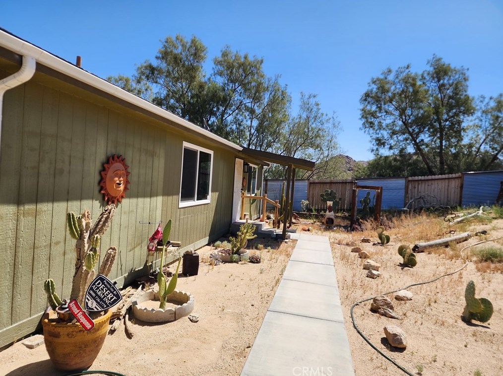 61774 Alta Vista Dr, Joshua Tree CA  92252-2640 exterior