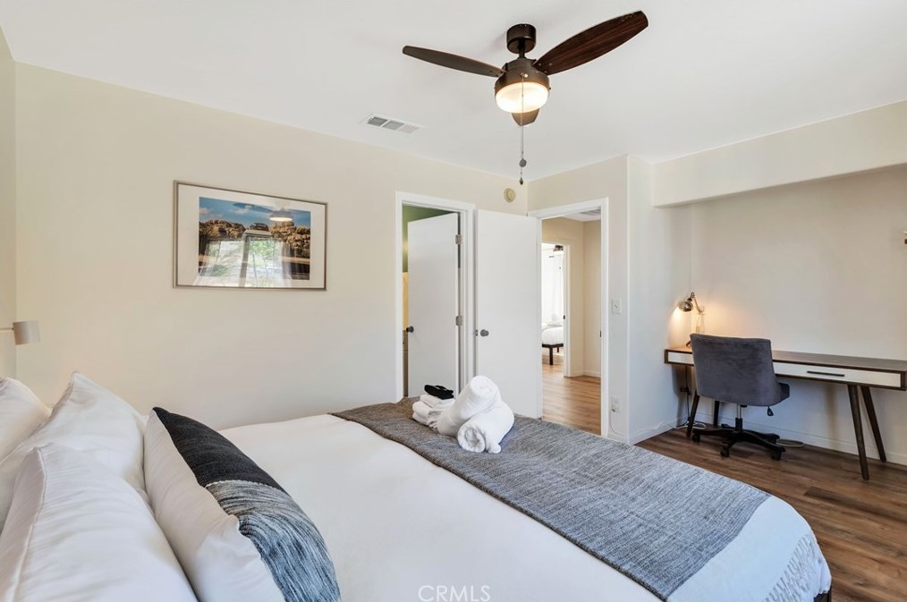 6989 Cholla Ave, Yucca Valley CA  92284-2704 exterior