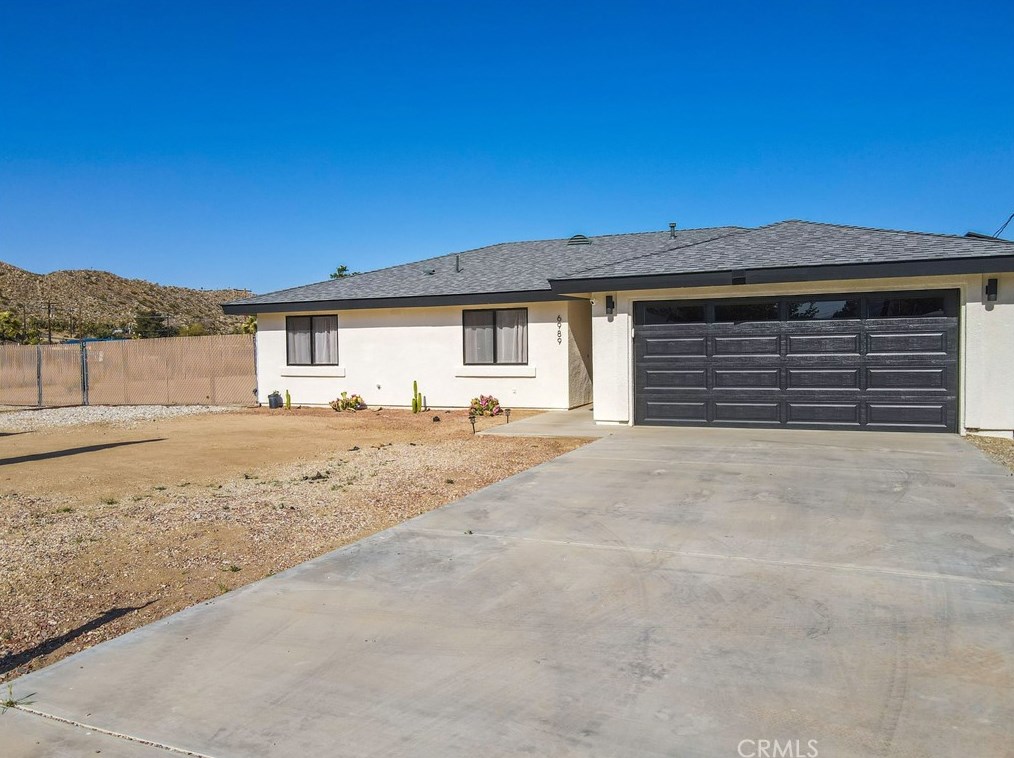 6989 Cholla Ave, Yucca Valley CA  92284-2704 exterior