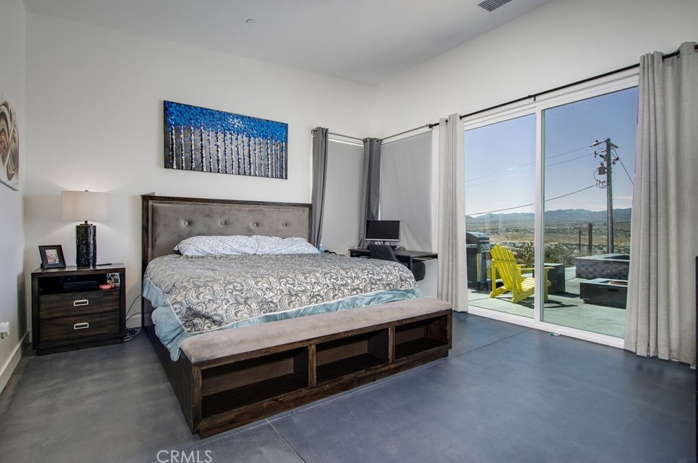 59425 Sun Mesa Dr, Yucca Valley CA 92284-9000 exterior