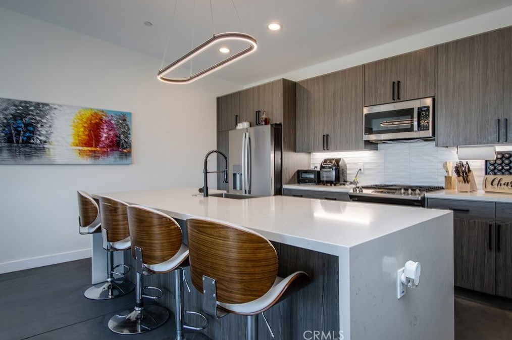 59425 Sun Mesa Dr, Yucca Valley CA 92284-9000 exterior