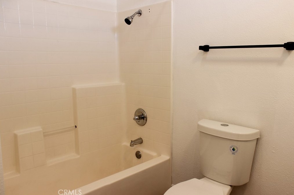 5509 Mariposa Ave, Twntynine Plm CA  92277-1441 exterior