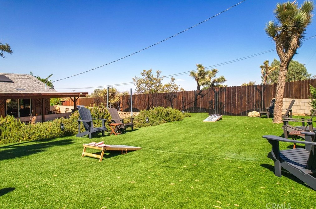 60291 Ln Mirada Trl, Joshua Tree CA 92252-2801 exterior