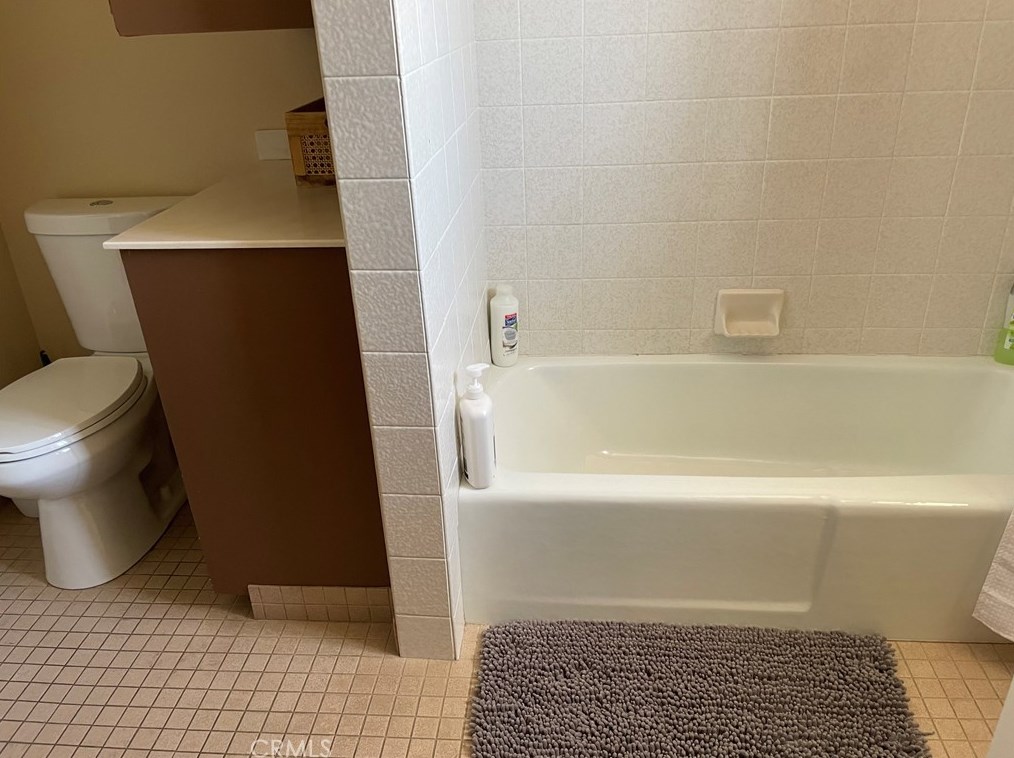 63555 Walpi Dr, Joshua Tree CA  92252-4210 exterior