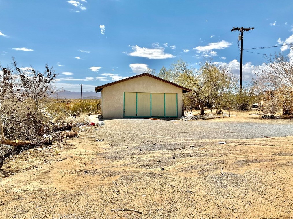 66959 Daisy Ln, Joshua Tree CA  92252 exterior