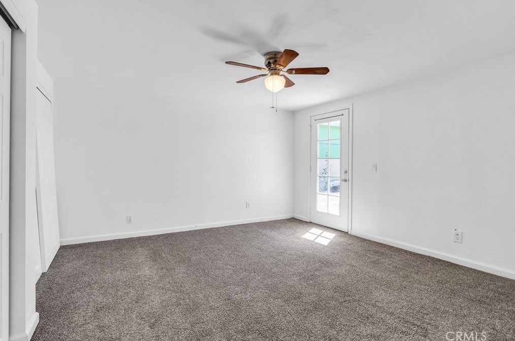 6942 Eucalyptus Ave, Twntynine Plm CA  92277-2838 exterior