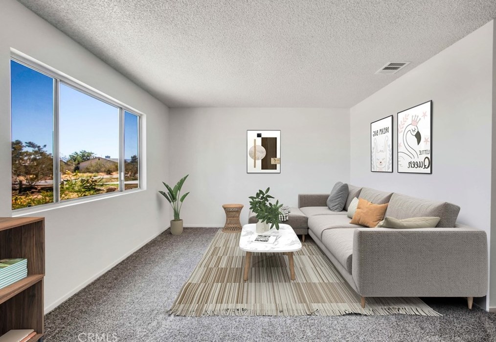 3692 Balsa Ave, Yucca Valley CA 92284-8668 exterior