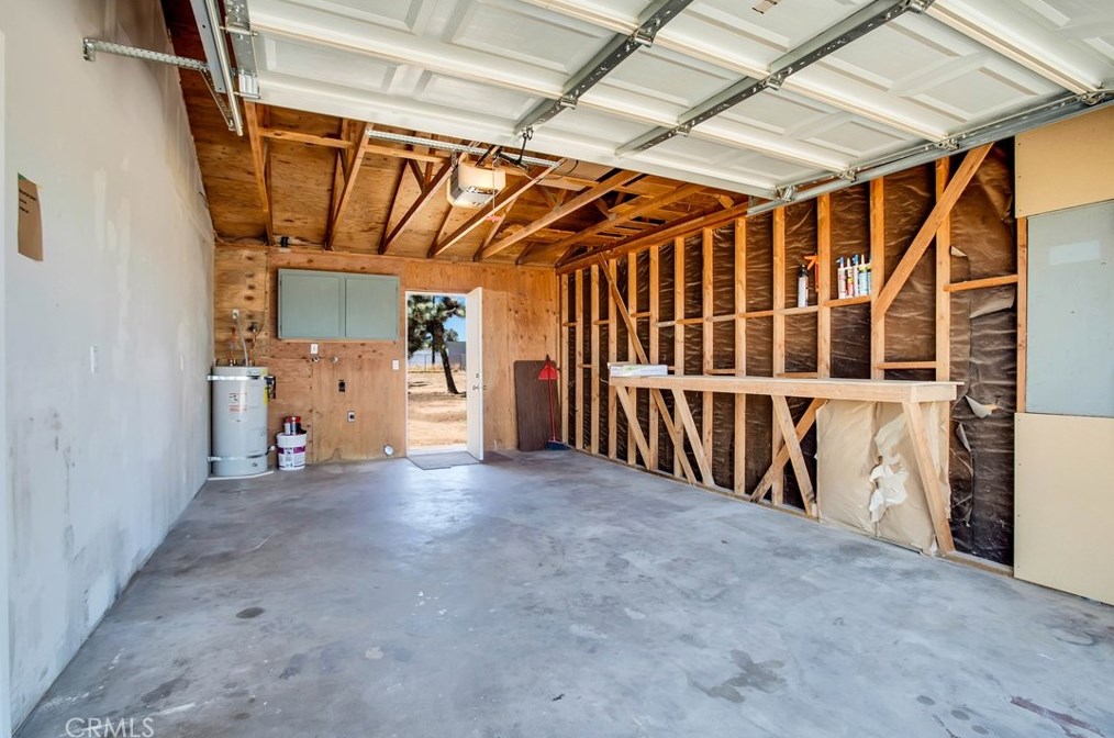 3692 Balsa Ave, Yucca Valley CA 92284-8668 exterior