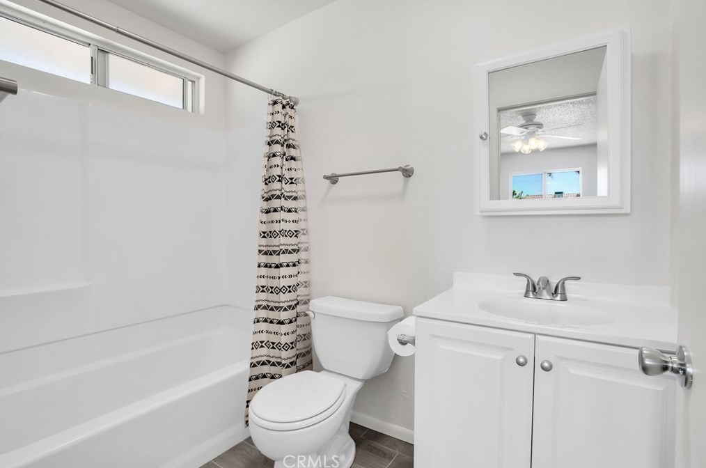 3692 Balsa Ave, Yucca Valley CA 92284-8668 exterior