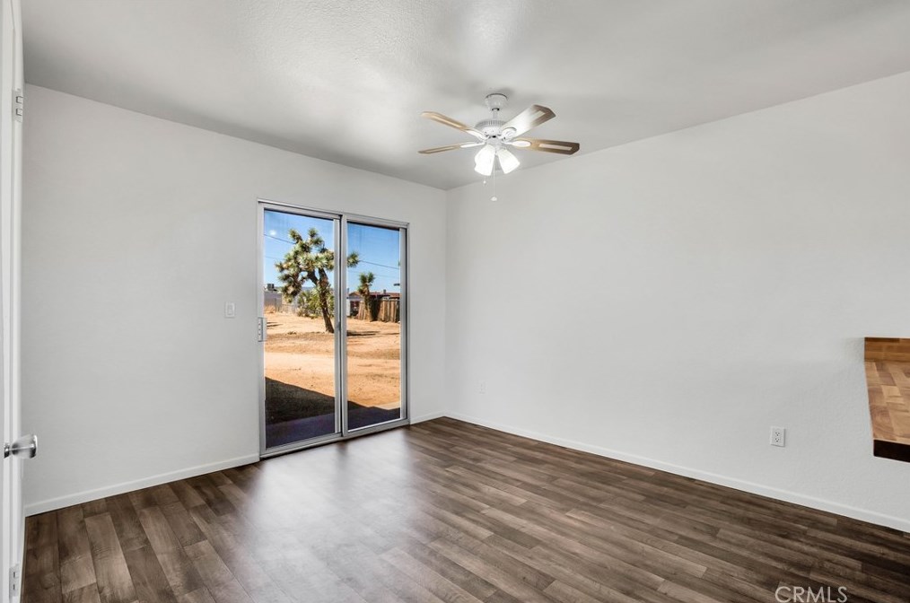 3692 Balsa Ave, Yucca Valley CA 92284-8668 exterior