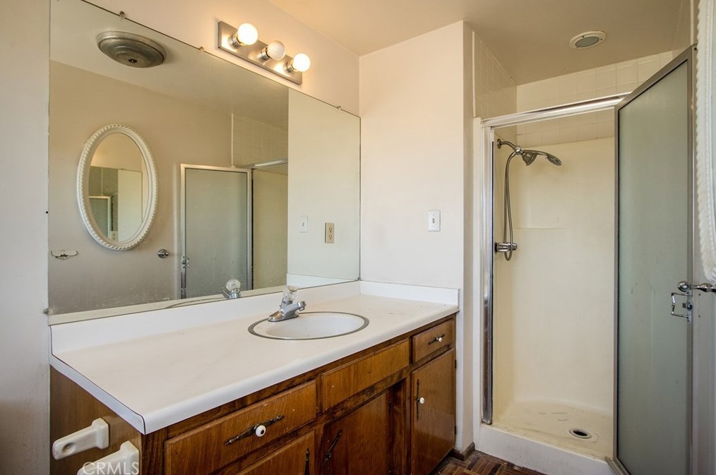 5550 Carlsbad Ave, Yucca Valley CA 92284-2095 exterior