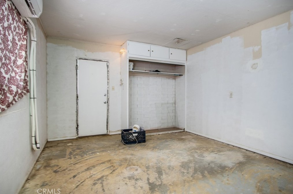 5550 Carlsbad Ave, Yucca Valley CA 92284-2095 exterior