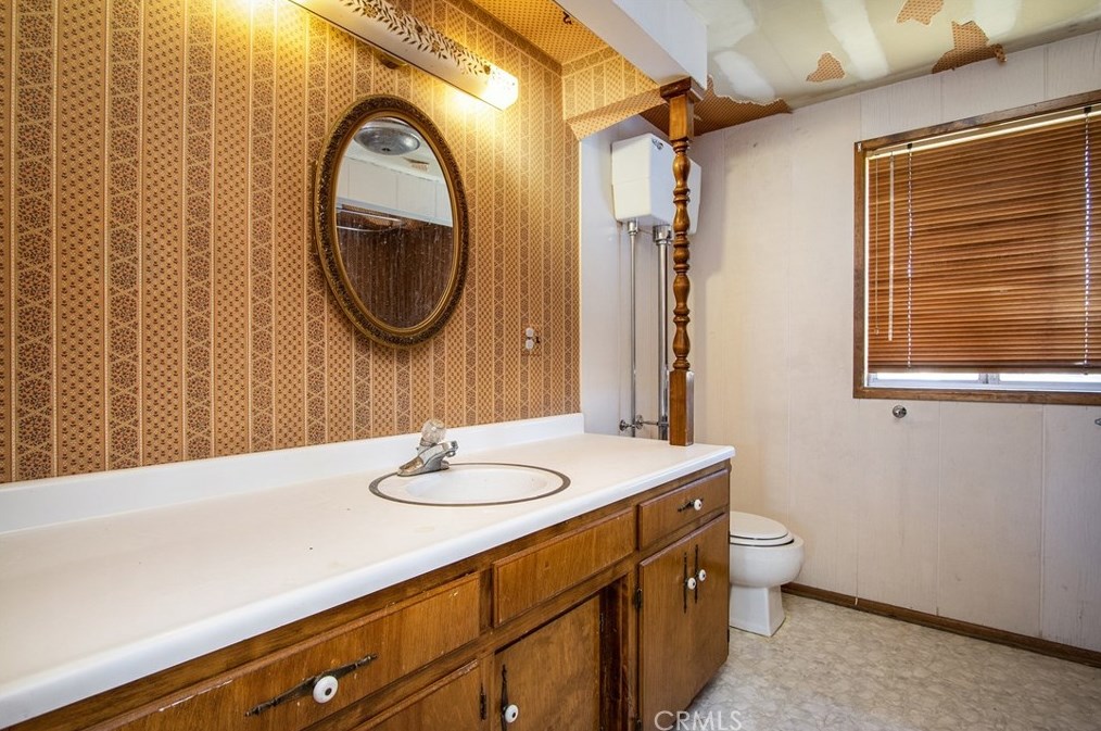 5550 Carlsbad Ave, Yucca Valley CA 92284-2095 exterior