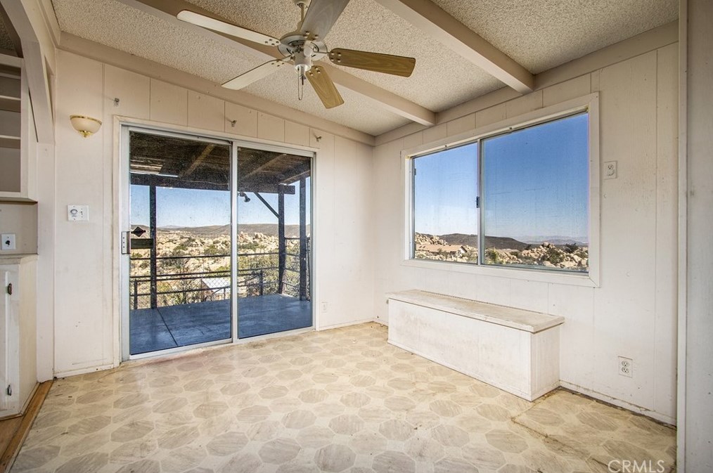 5550 Carlsbad Ave, Yucca Valley CA 92284-2095 exterior