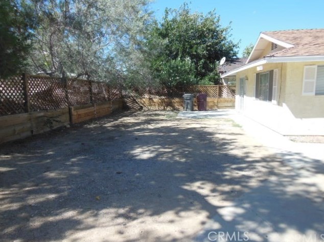 61558 Valley View Dr, Joshua Tree CA  92252-2458 exterior