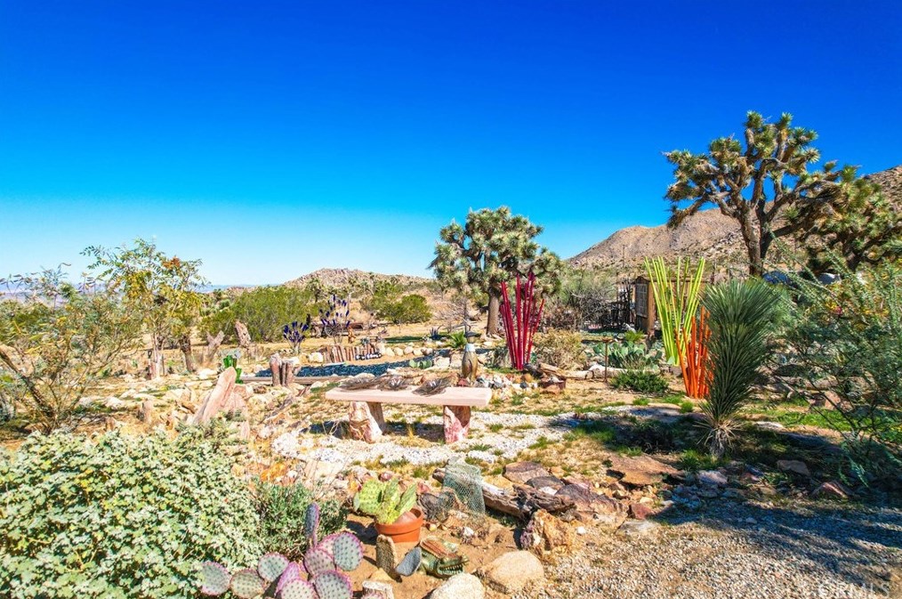 59489 Onaga Trl, Joshua Tree CA  92252 exterior