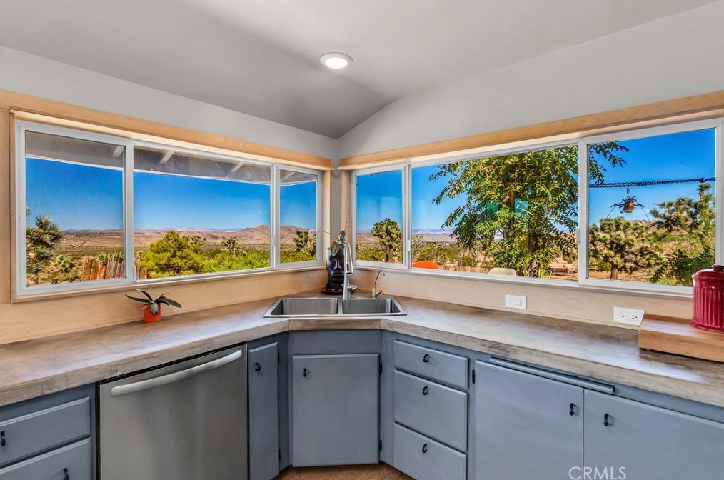 59489 Onaga Trl, Joshua Tree CA  92252 exterior