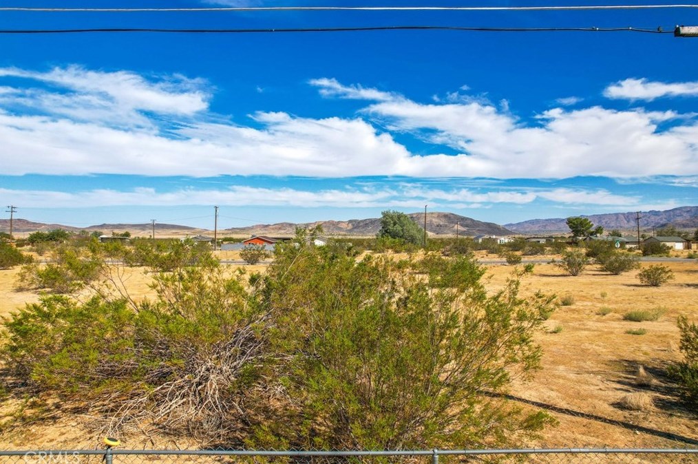 5001 1st St, Joshua Tree CA  92252-4216 exterior