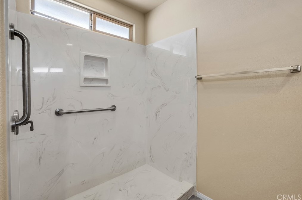 5001 1st St, Joshua Tree CA  92252-4216 exterior