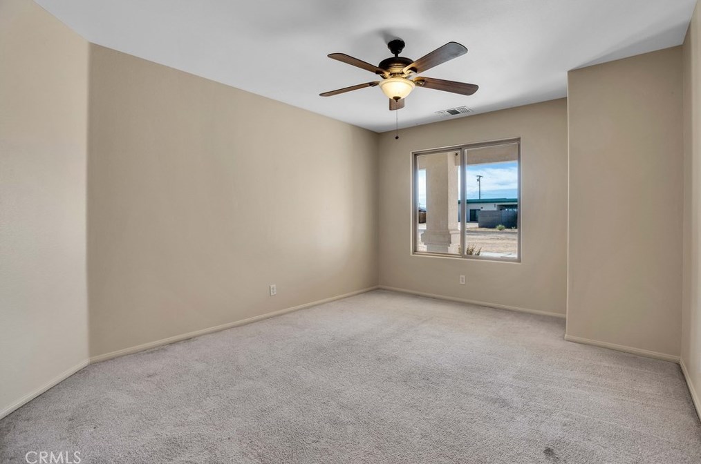 5001 1st St, Joshua Tree CA  92252-4216 exterior