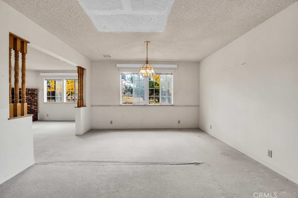 5115 Carlsbad Ave, Yucca Valley CA 92284-2095 exterior