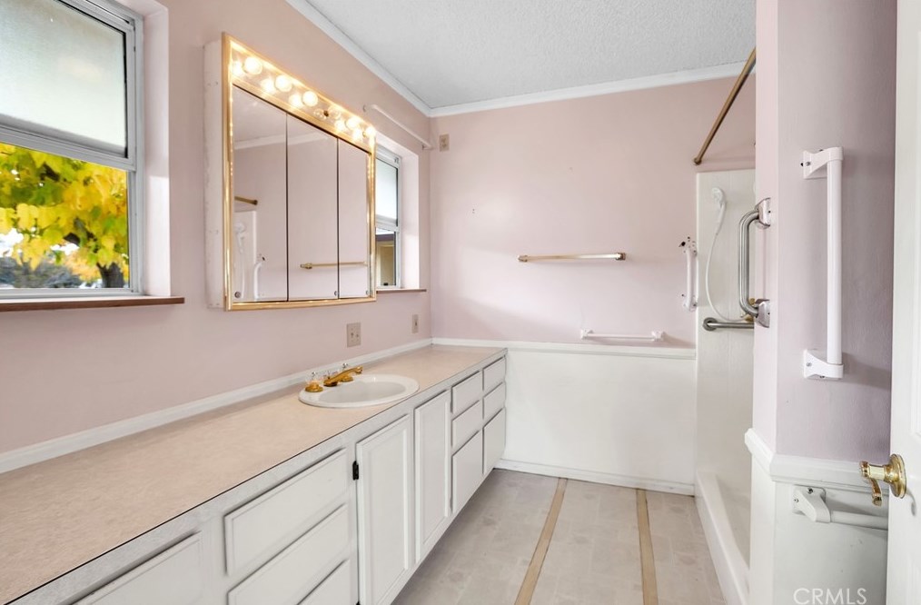 5115 Carlsbad Ave, Yucca Valley CA 92284-2095 exterior