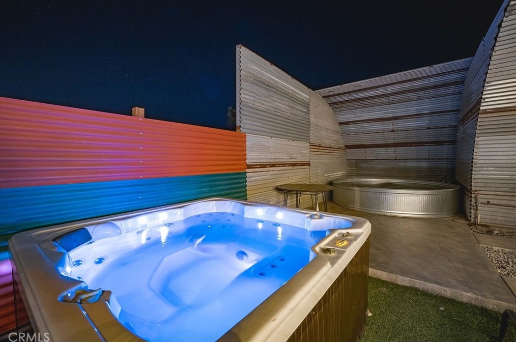 6328 Juniper Rd, Joshua Tree CA  92252-4142 exterior