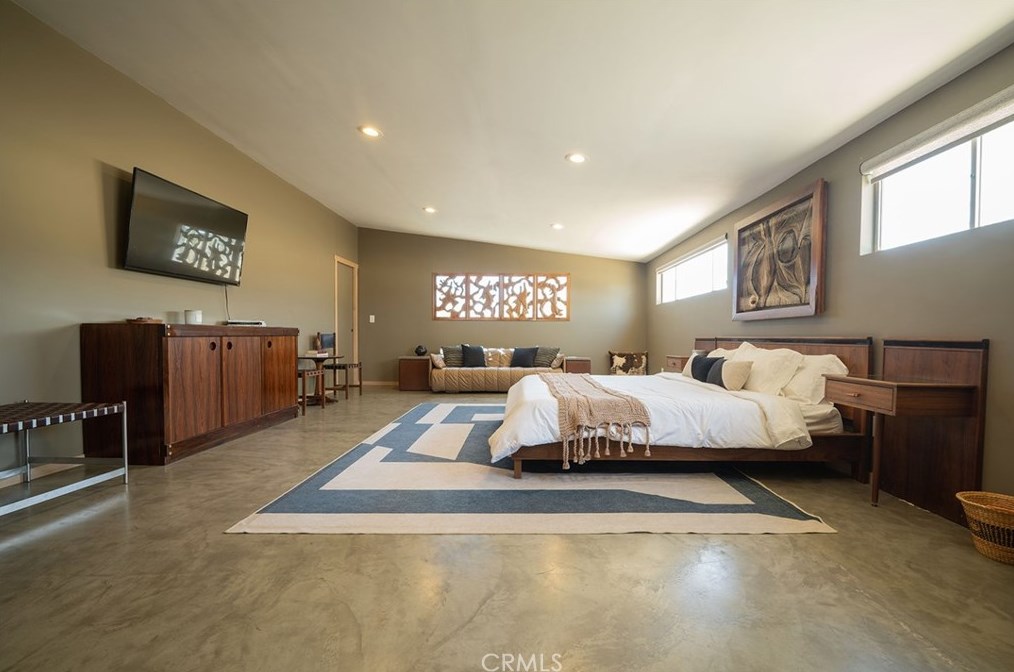 6328 Juniper Rd, Joshua Tree CA  92252-4142 exterior