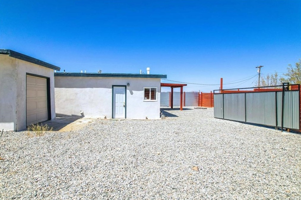 66300 Learco Way, Joshua Tree CA  92252-4477 exterior