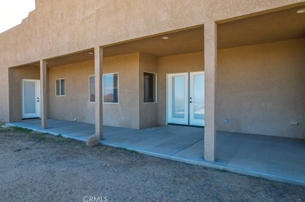 61246 Onaga Trl, Joshua Tree CA  92252-3114 exterior