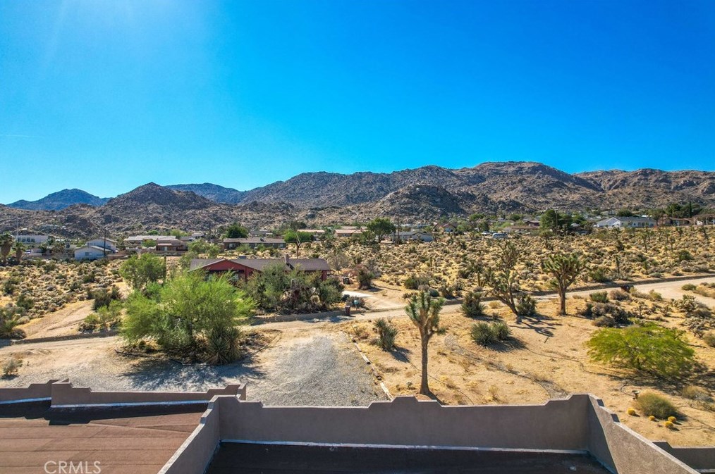 61246 Onaga Trl, Joshua Tree CA  92252-3114 exterior