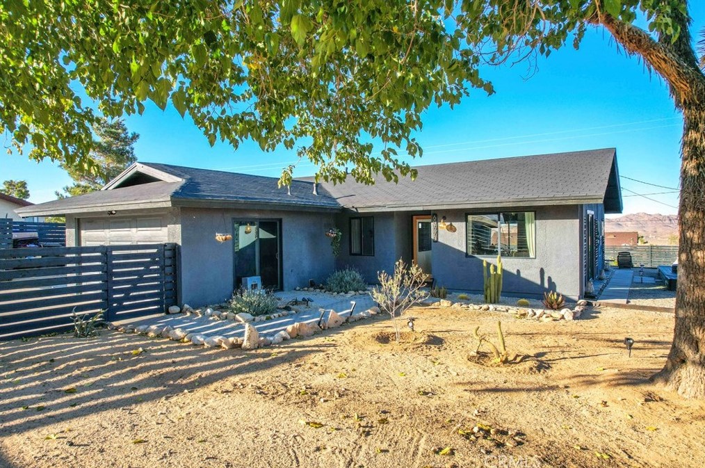 60670 Pueblo Trl, Joshua Tree CA  92252-2950 exterior