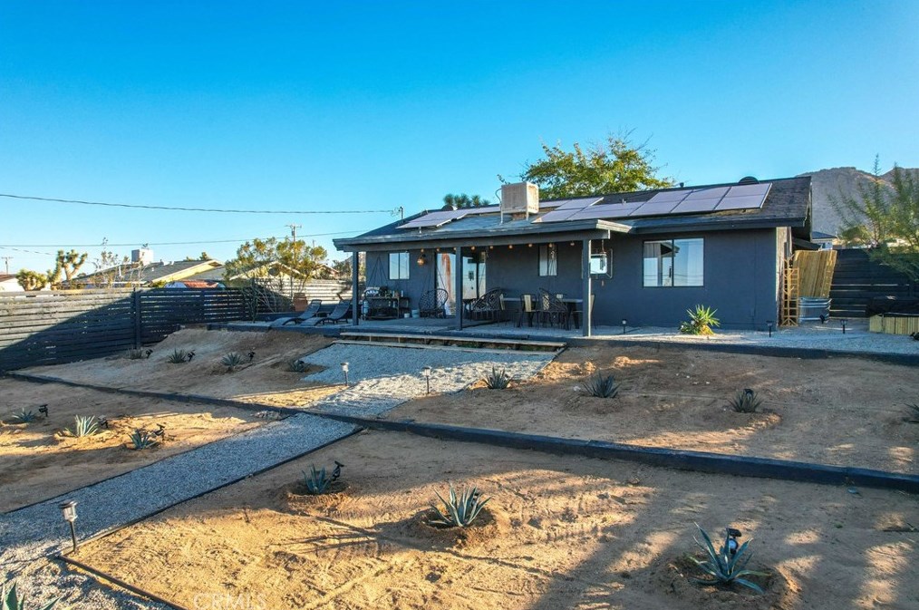 60670 Pueblo Trl, Joshua Tree CA  92252-2950 exterior