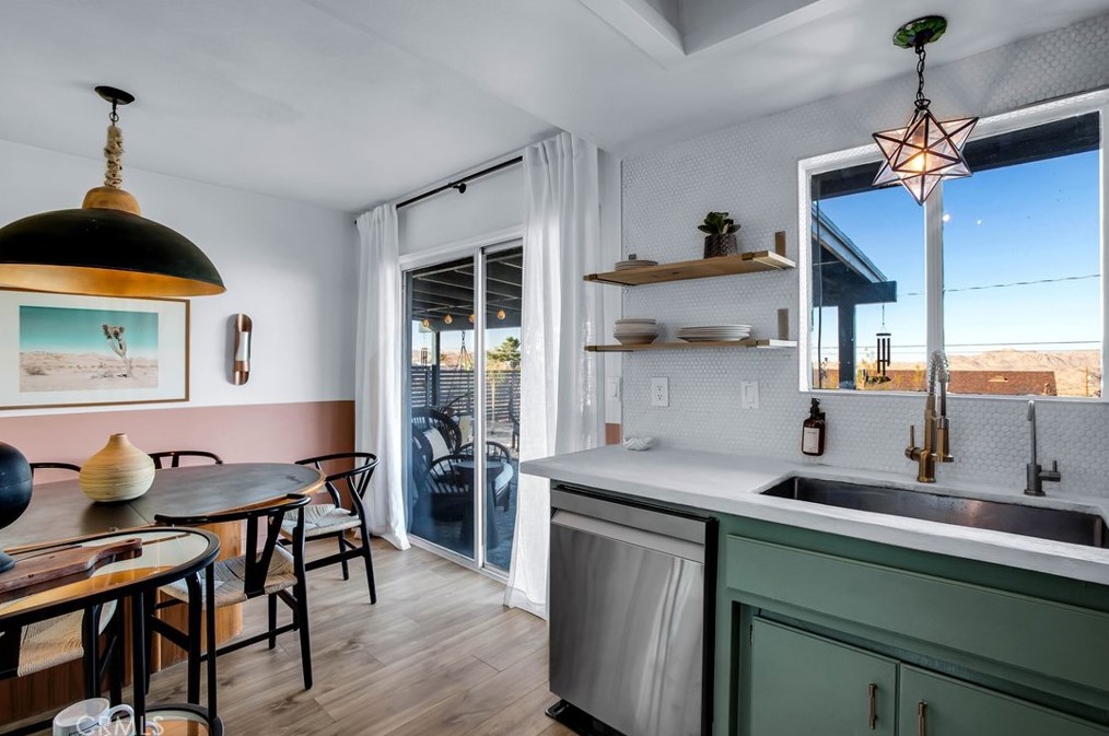 60670 Pueblo Trl, Joshua Tree CA  92252-2950 exterior