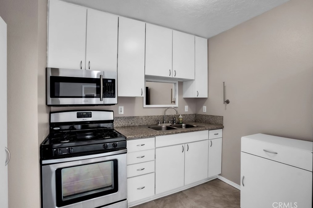 62736 Terrace Dr, Joshua Tree CA  92252-2001 exterior