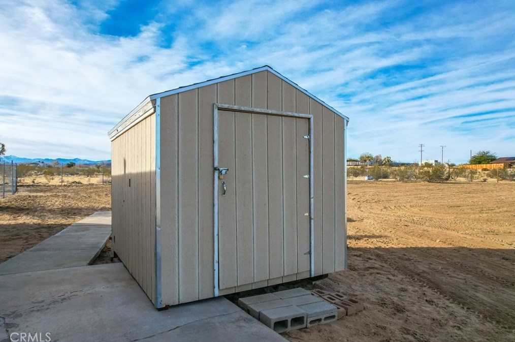 62736 Terrace Dr, Joshua Tree CA  92252-2001 exterior