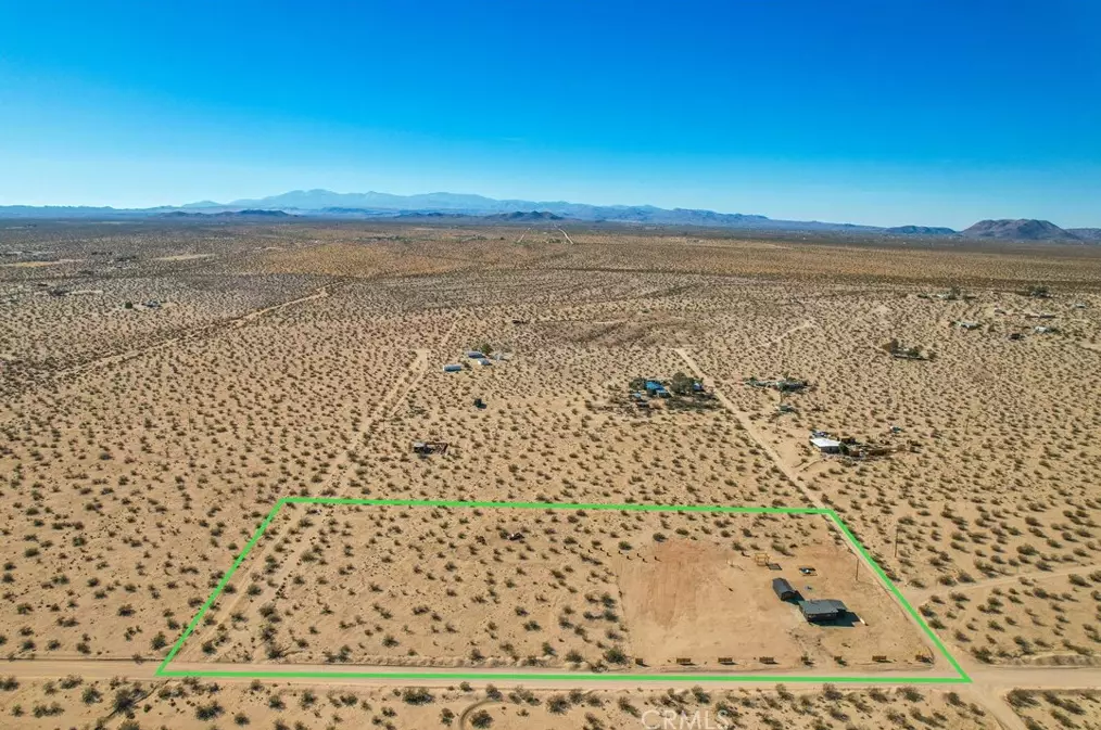 514 Little Field Rd, Joshua Tree CA  92252 exterior