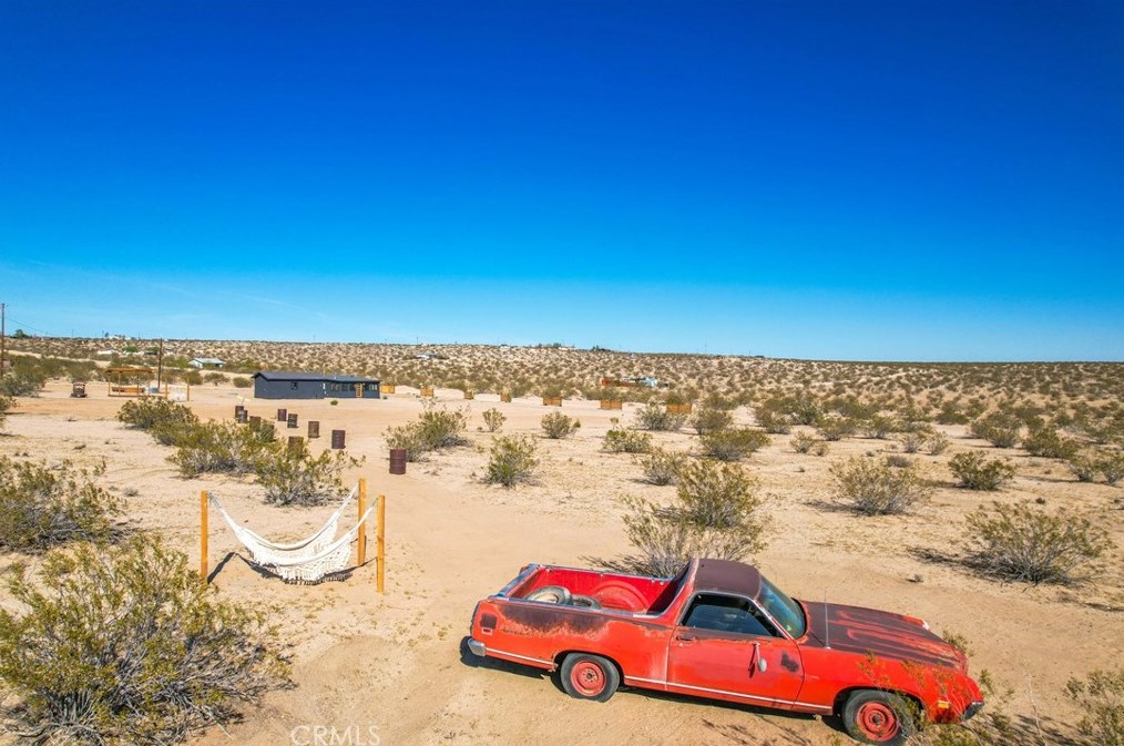 514 Little Field Rd, Joshua Tree CA  92252 exterior