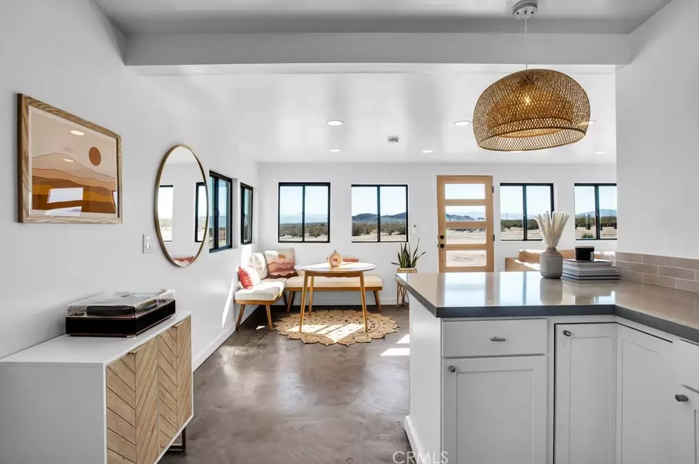 514 Little Field Rd, Joshua Tree CA  92252 exterior